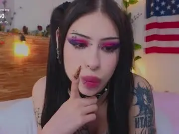 Venomeowww_  live sex cam