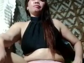 Amanda_pinaymama  live sex cam