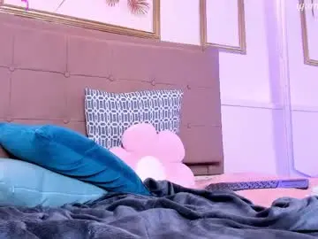 Amandalee26  live sex cam