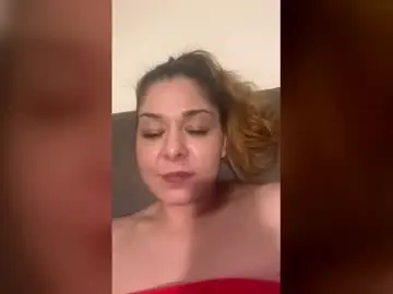 Anamaria9017  live sex cam