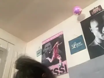 Babyphat747258  live sex cam