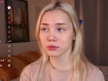 Blue_bow  live sex cam