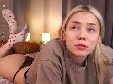 Blue_bow  live sex cam