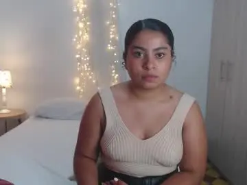 Curly_sophia  live sex cam