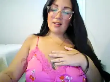 Hazellfett  live sex cam