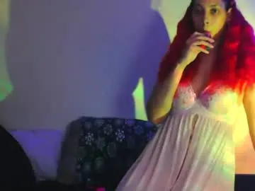 Heavenllyy  live sex cam