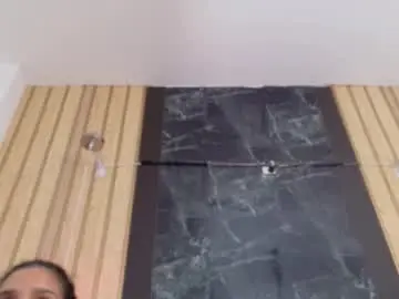 Im_beliinda  live sex cam