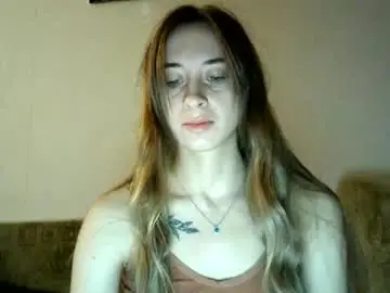 Karenkristal  live sex cam