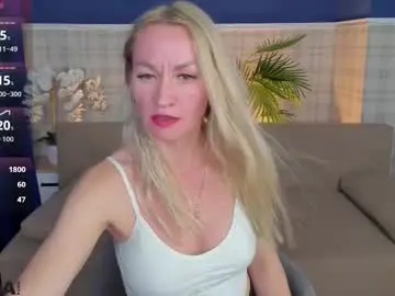 Kirasun_  live sex cam