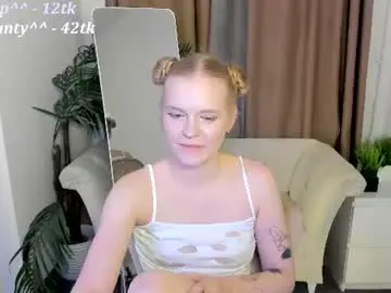 Lil_cookie_monster  live sex cam