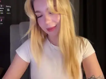 Maksisisia  live sex cam