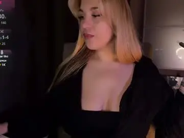 Maksisisia  live sex cam
