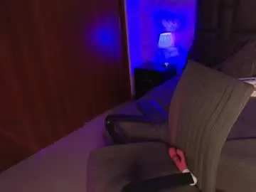 Miarestrepoo  live sex cam