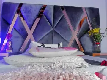 Milan_ebony  live sex cam