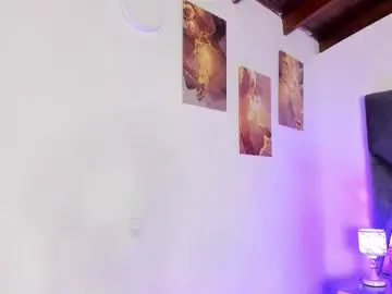 Milan_ebony  live sex cam