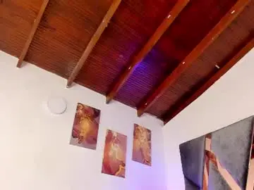Milan_ebony  live sex cam