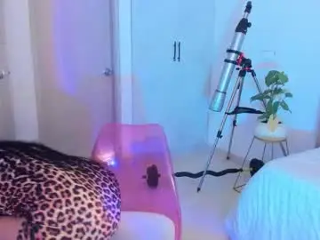 Roxy_hell  live sex cam