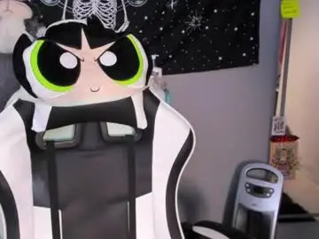 Selenered1  live sex cam