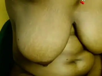 Sugarbitch1  live sex cam