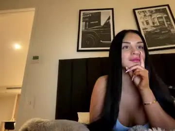 Theleilaxo  live sex cam