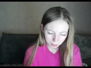 Tixxxy  live sex cam