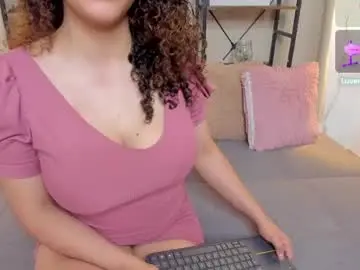 Vixenia  live sex cam