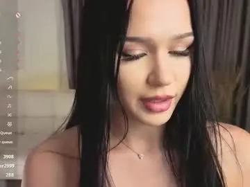 Avaqueeeen  live sex cam