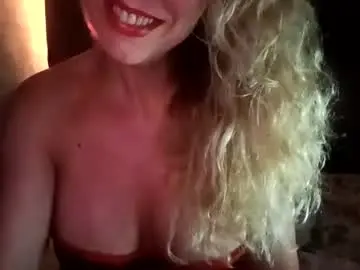 Charming_rosse  live sex cam