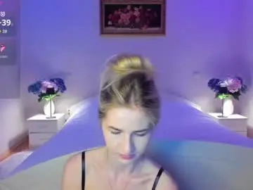 Julieblazex  live sex cam
