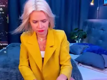 Luna_lew1s  live sex cam