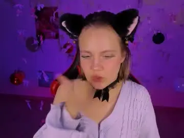 Madeline_doll  live sex cam