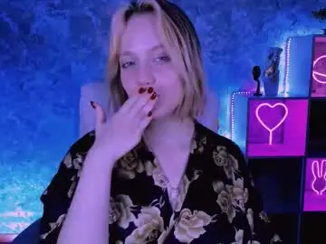 Madeline_doll  live sex cam