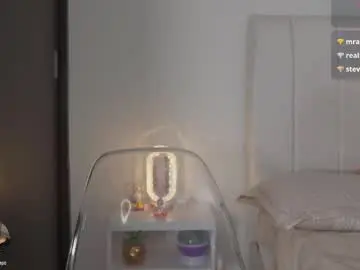 Madison__evans  live sex cam