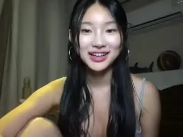 Mayabrie  live sex cam