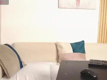 Queen_adhara  live sex cam