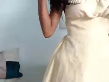 Queen_adhara  live sex cam