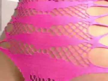 Queen_adhara  live sex cam