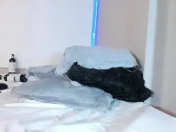Roxy_stone1  live sex cam