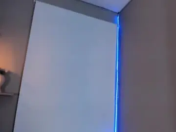 Roxy_stone1  live sex cam