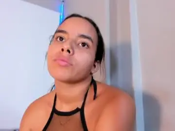 Roxy_stone1  live sex cam