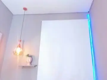Roxy_stone1  live sex cam