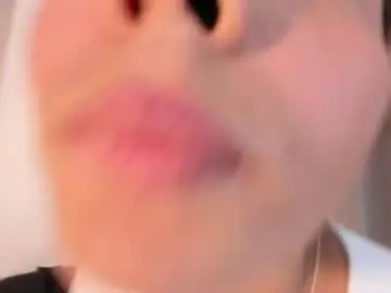 Roxy_stone1  live sex cam