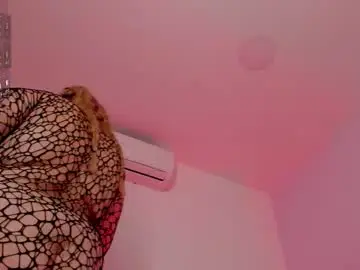 Sophiarossee  live sex cam