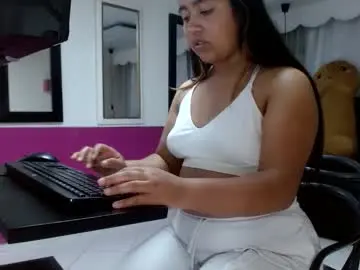 Sophie_reed_  live sex cam