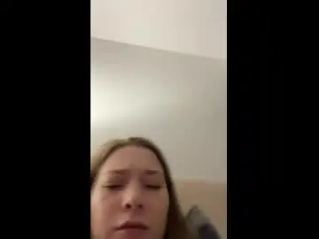 Yanafatale  live sex cam