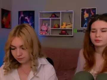 Angie_foxy  live sex cam