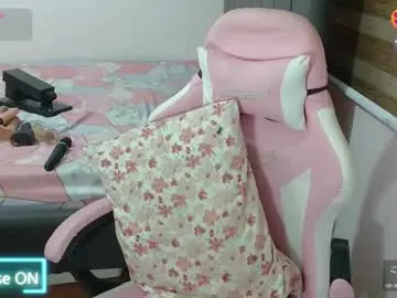 Ashly88  live sex cam