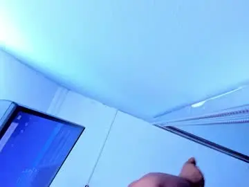 Carolyne_windsor  live sex cam