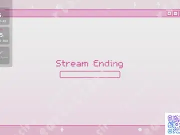 Lilithbroke69  live sex cam