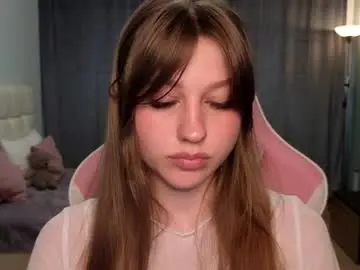 Lilymoore69  live sex cam